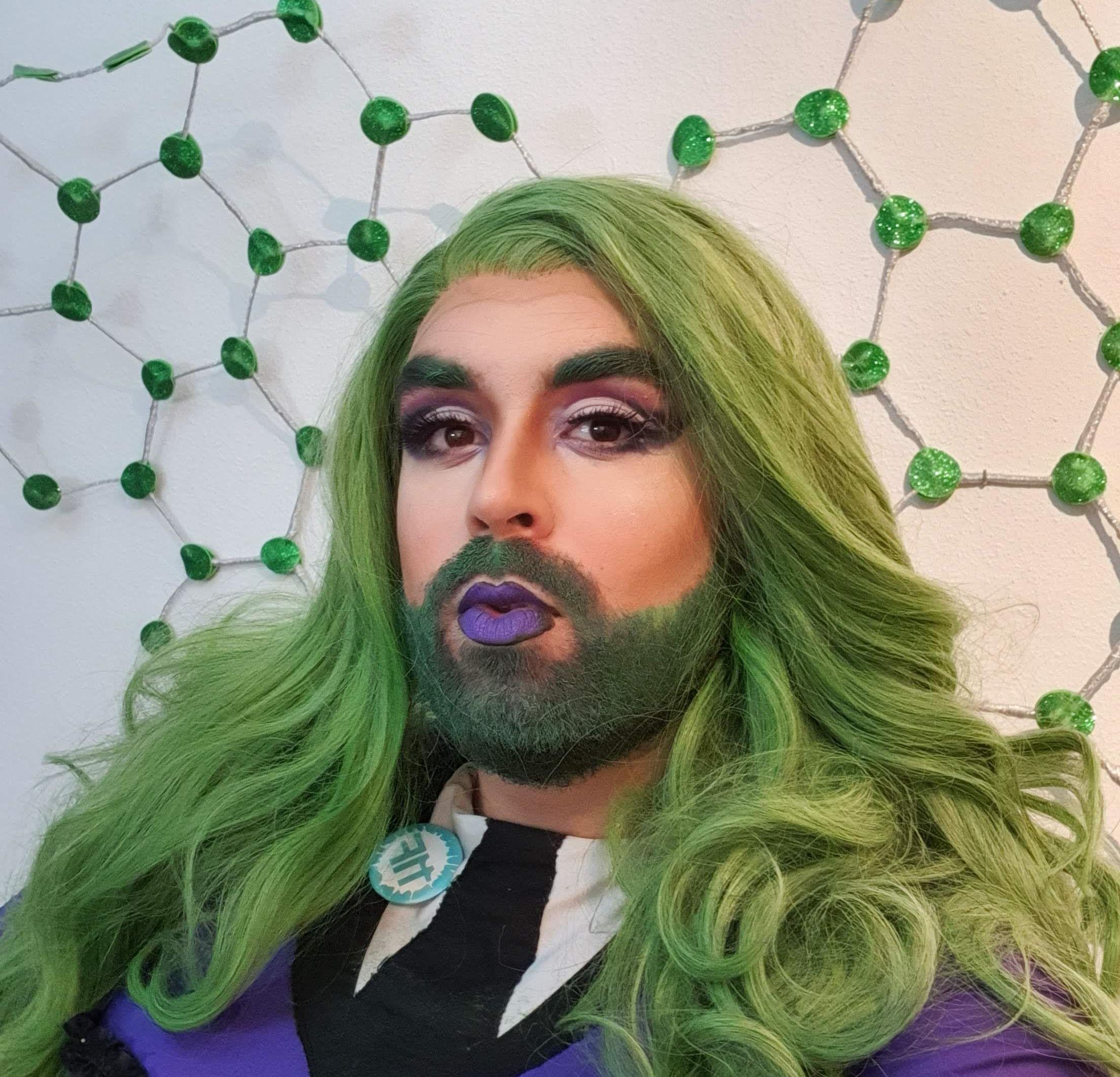 Drag Me to the Lab - Queens Only!