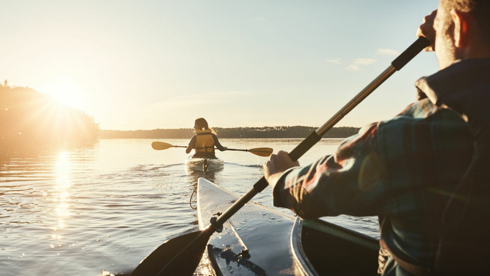 Canoodling: A Romantic Paddle for Nature Lovers