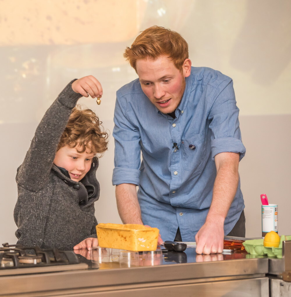 Bakineering in Space with Andrew Smyth (Belfast)